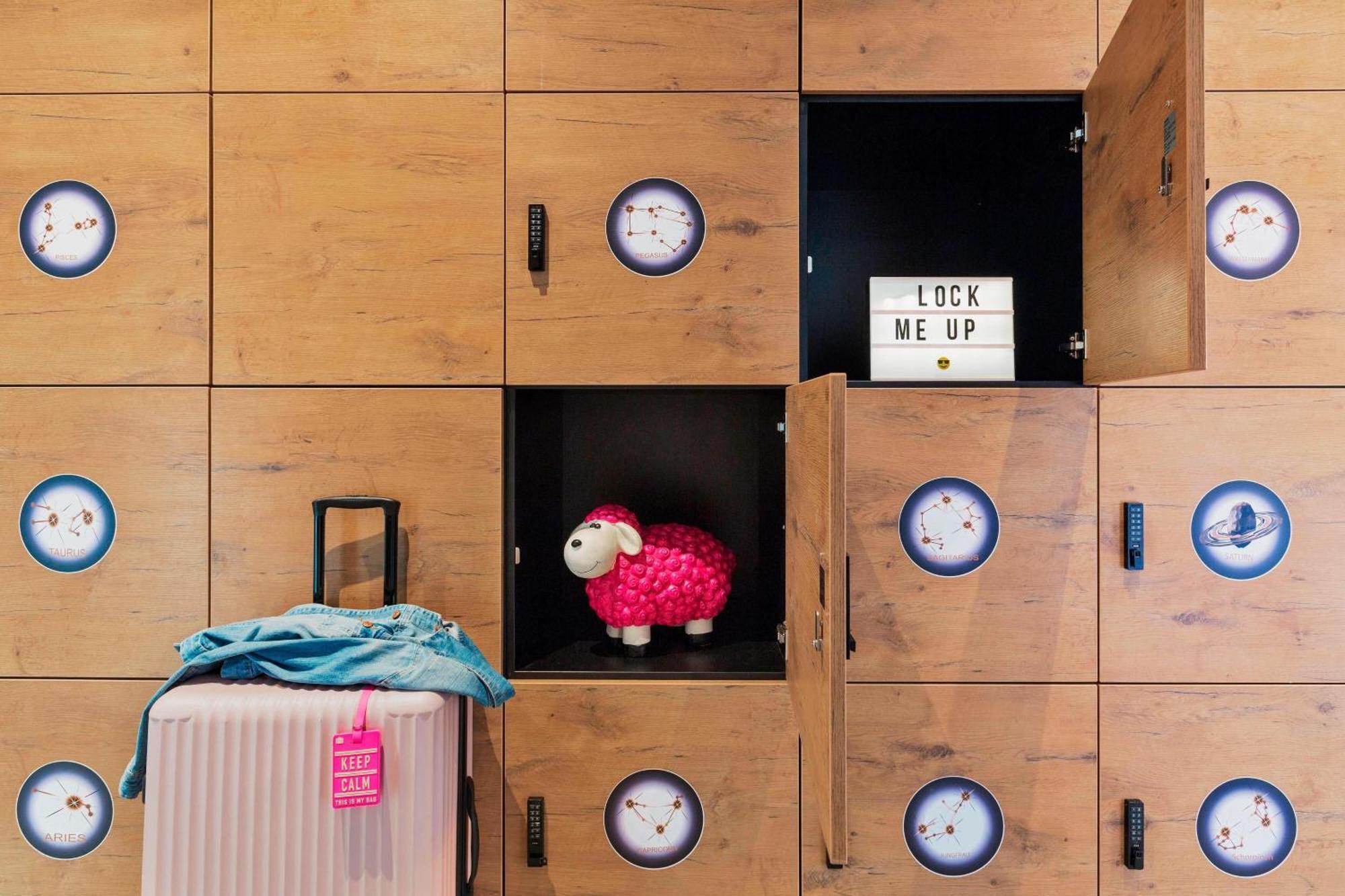 Moxy Darmstadt Kültér fotó